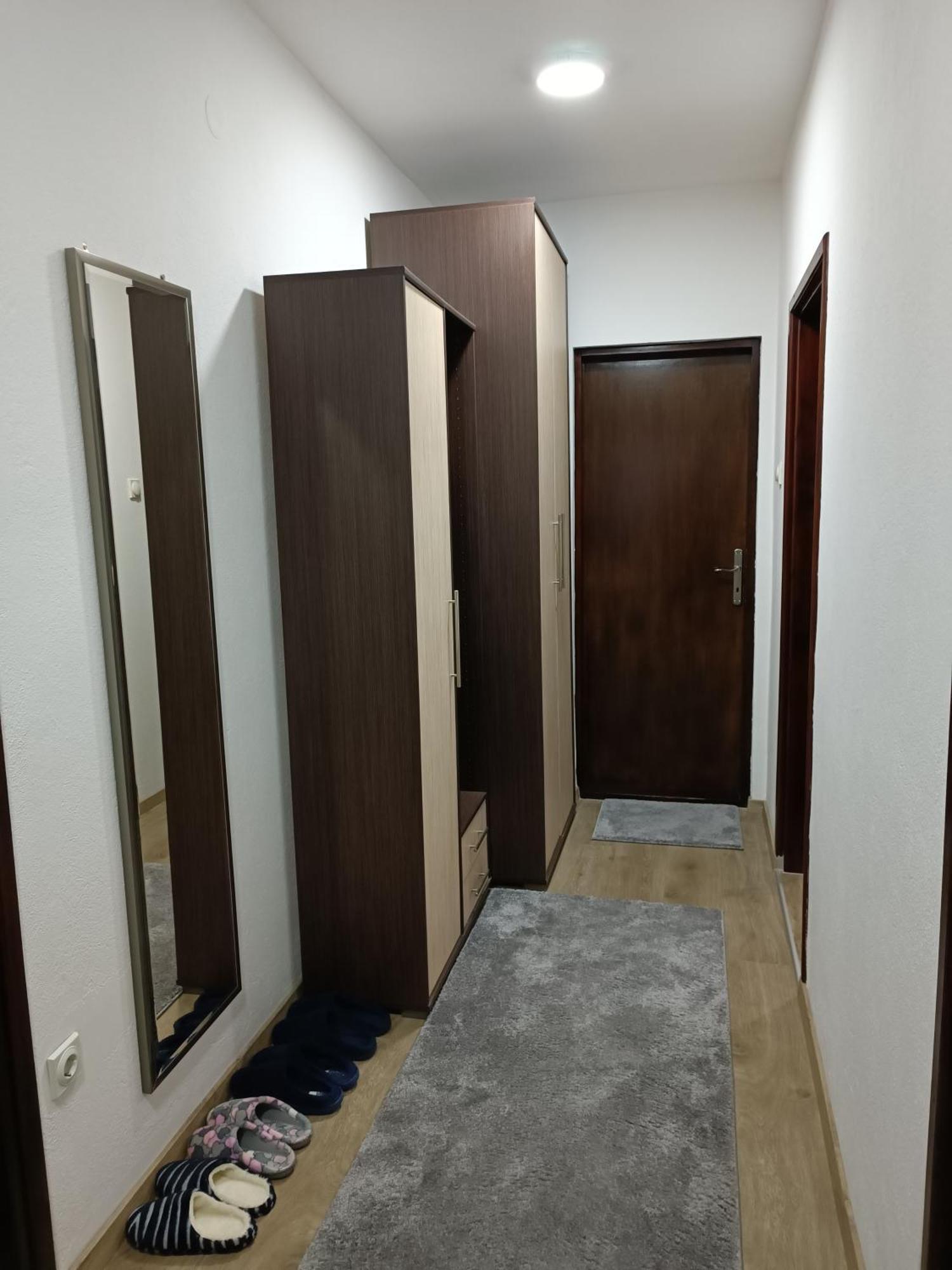 Entire House Floor - 2-Bedroom Cozy & Peaceful Apartment Подгорица Экстерьер фото